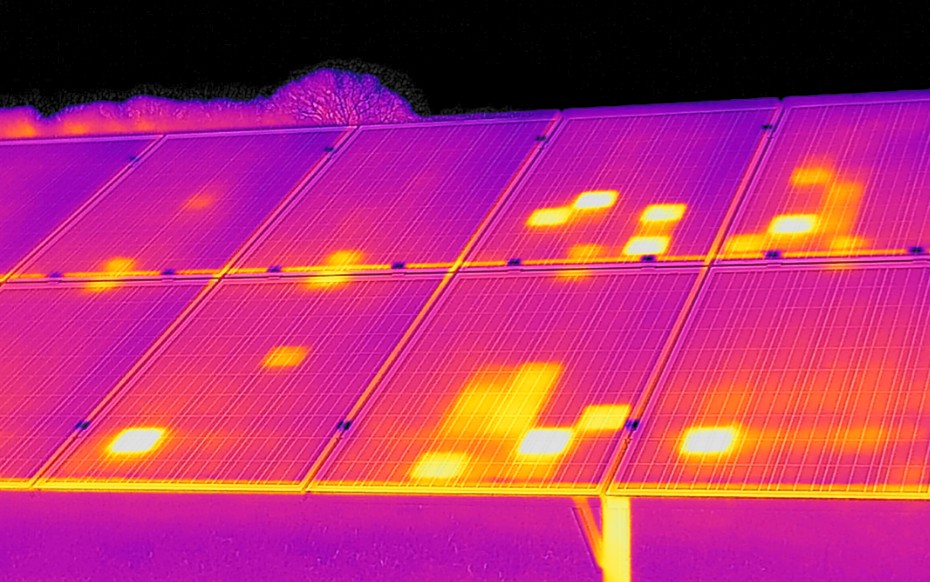 Hot spots por microgrietas en células fotovoltaicas